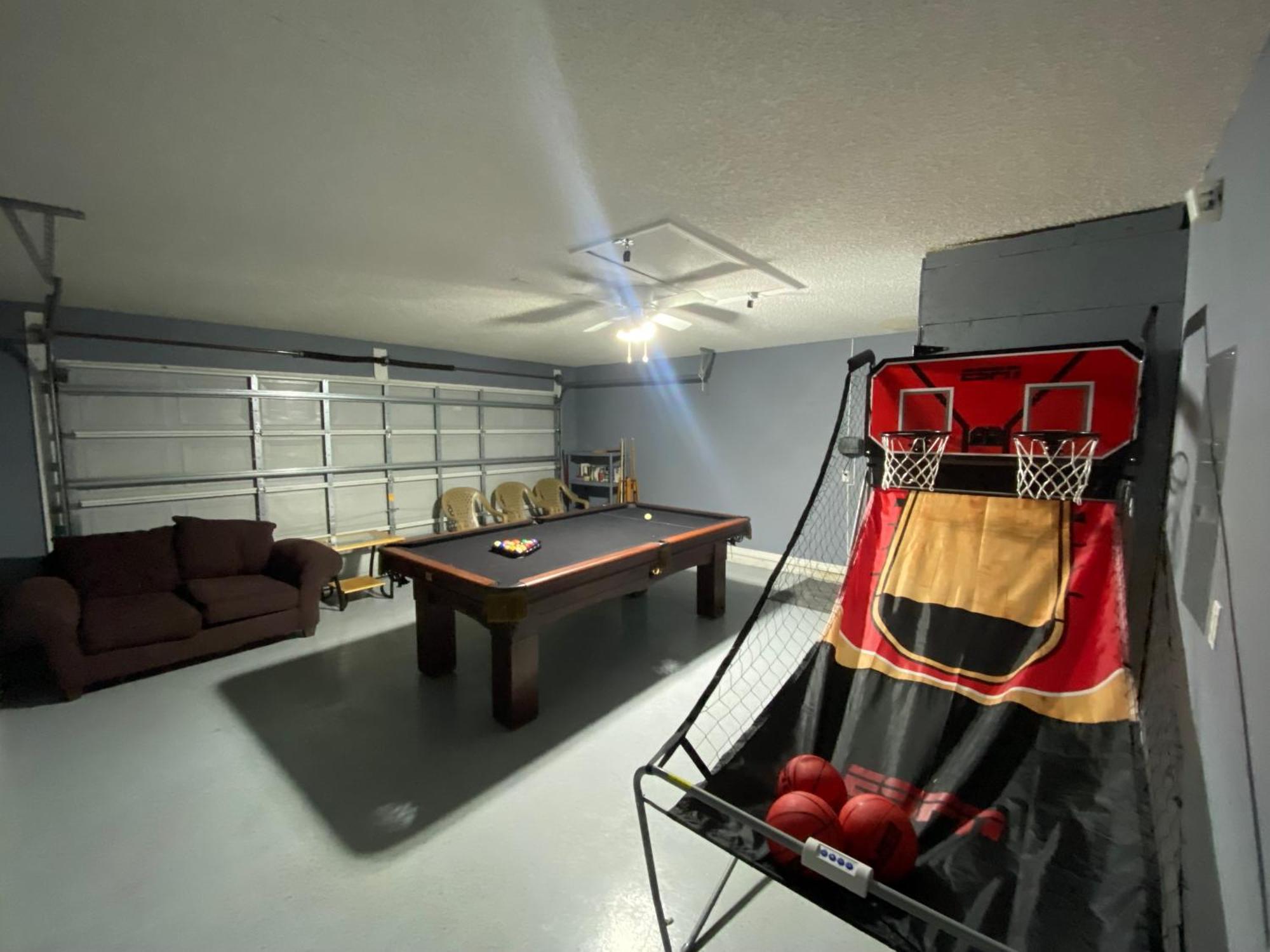 אורלנדו 3 Bedroom Villa With Poolside Cinema And Games Room Close To Theme Parks Sleeps 6 Plus 2 מראה חיצוני תמונה